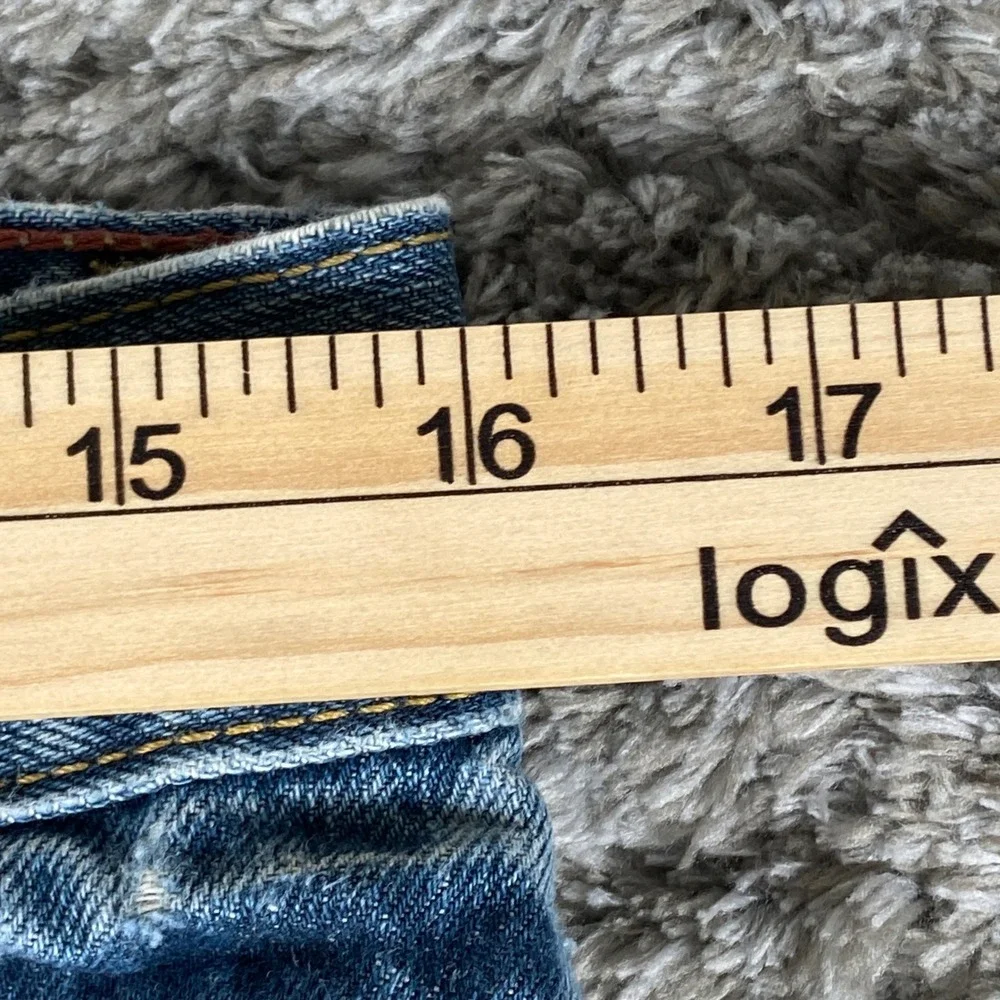 Levis measurements waist